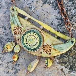 Primitive Cave Rustic Earth Green Pendant & Beads In Clay In Copper Necklace